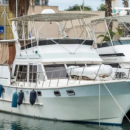 Boat Barcelona Hotel na wodzie *