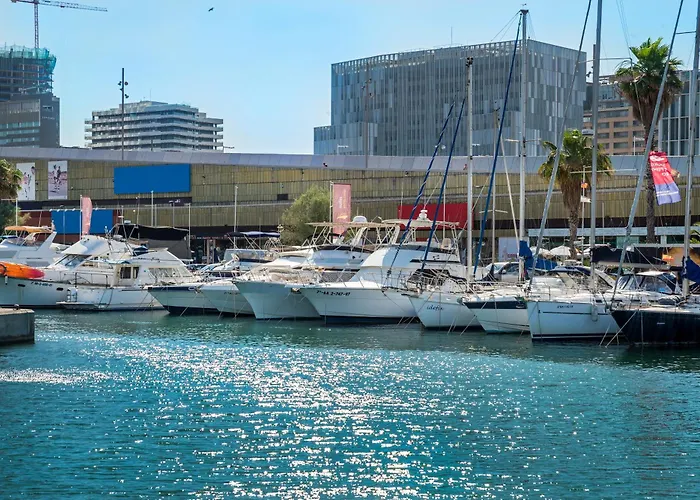 Boat Barcelona 보트호텔 *