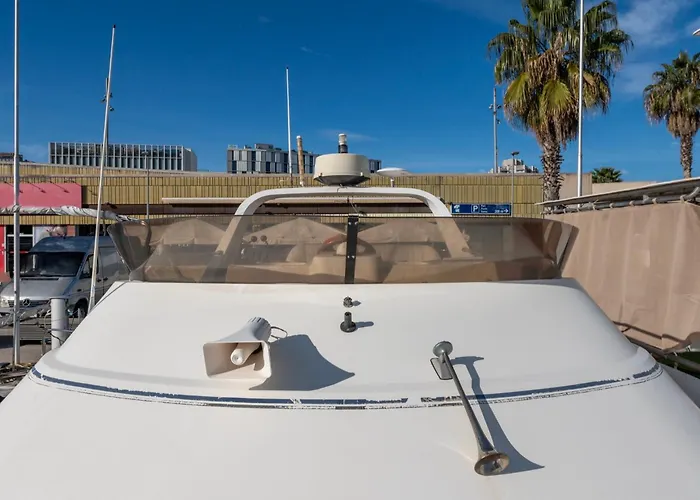 Boat Barcelona 보트호텔