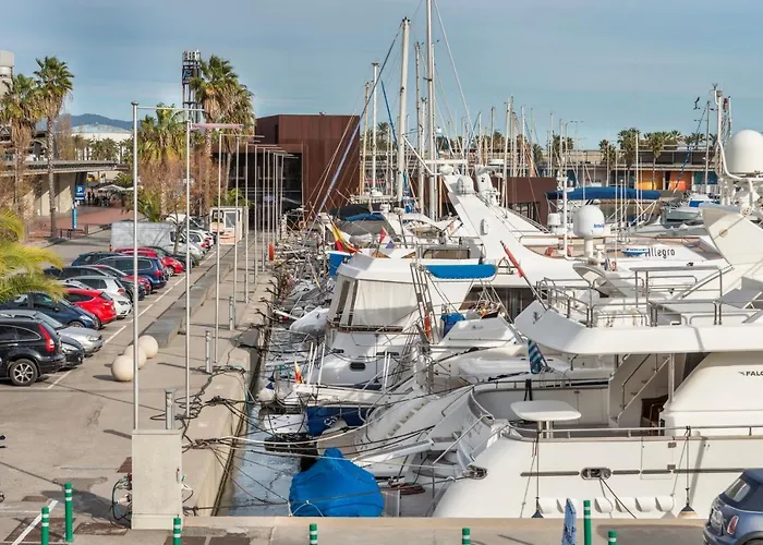 Boat Barcelona 보트호텔